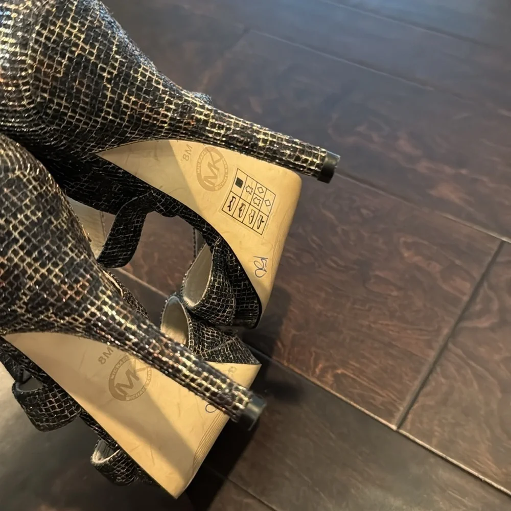 Michael Kors strappy black and gold heels 8